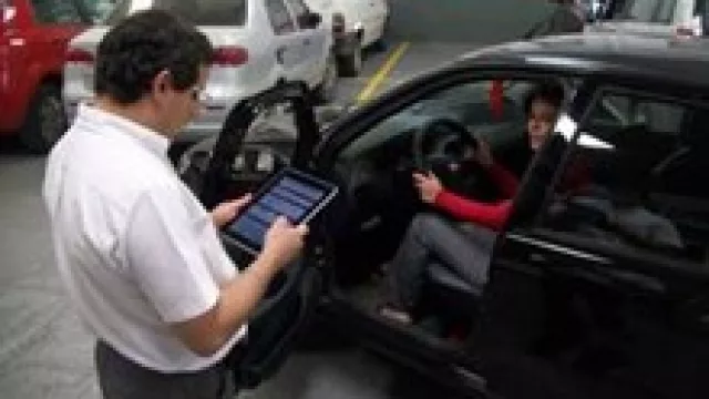 Fiat sumó 50 iPads en concesionarias de todo el país.