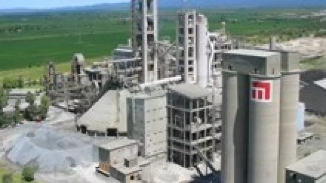 Córdoba pierde peso en el negocio de Minetti (balance trimestral positivo).