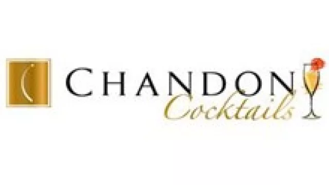 Chandón lanza sus cócteles (en Johnny B. Good).
