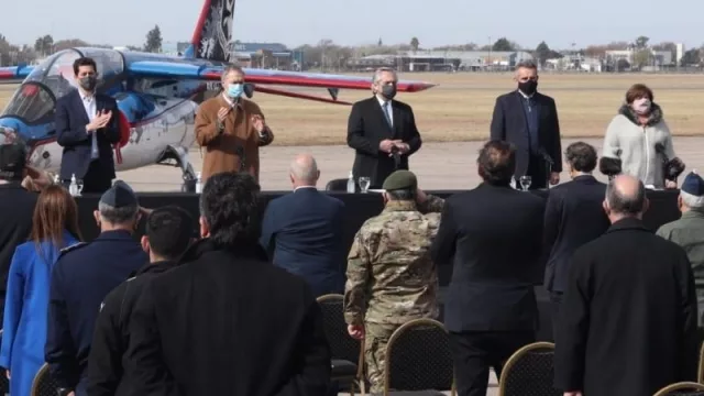 Alberto Fernández recibió en FAdeA el primer Pampa III (y Nación confirmó la inversión de $ 8.000 millones para 2022)