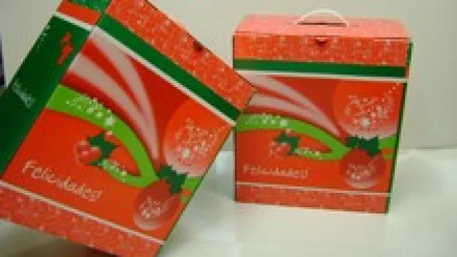 Cajas Navideñas, un negocio que viene recargado (1 millón de unidades a $ 100 promedio)