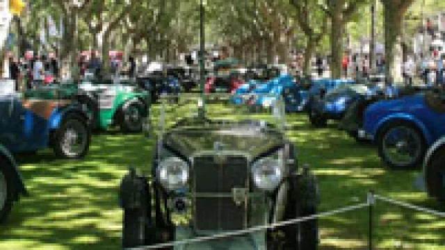 Pasó Autoclásica 2010. Máximo galardón para el Renault de 1906