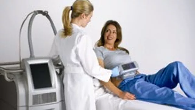 ¿Querés llegar al verano sin esos rollitos molestos? Por U$S 2.500, podés.