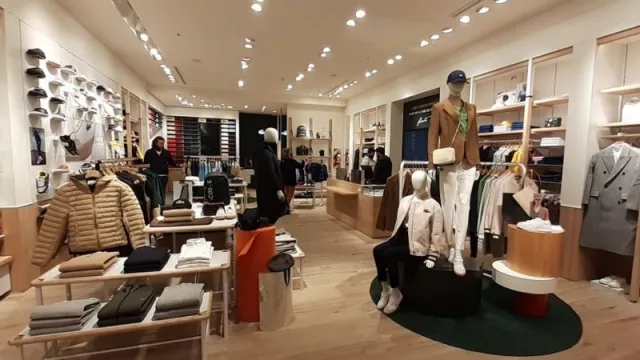 Lacoste abrió su nuevo flagship store en el Mendoza Plaza Shopping