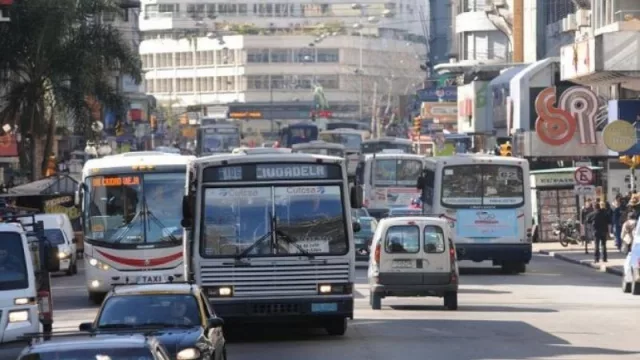 Montevideo es una de las tres ciudades con mayor costo por congestión de Latinoamérica 