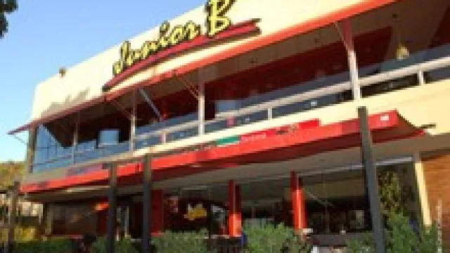 Junior B sumó cartas en braile, macrotipo y para extranjeros.