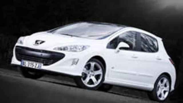 Peugeot entró al club de los 200 CV con el nuevo 308 GTI