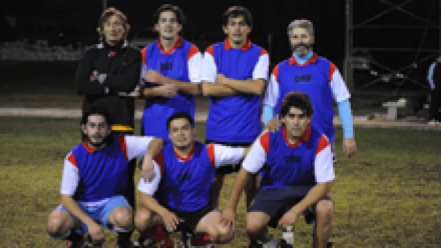 Se completa la primera fecha del Mundial de InfoNegocios (y la crónica de Inglaterra 2 - EE.UU. 1).