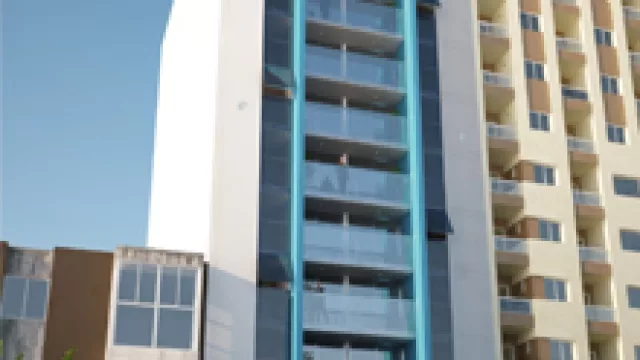 Inverco hace punta en edificios de departamentos “sin niños” (el primero, Avellaneda Inn Red)