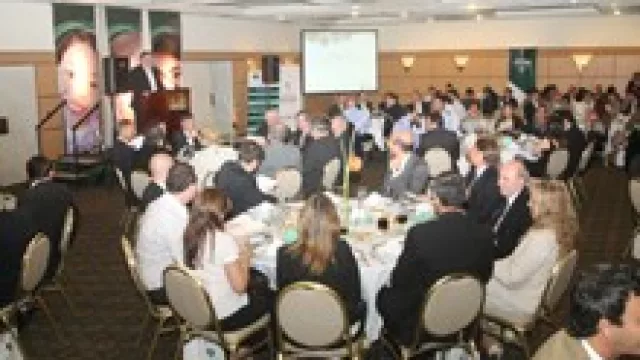 Junior Achievement presentó su plan para este 2010 (Fie incluida).