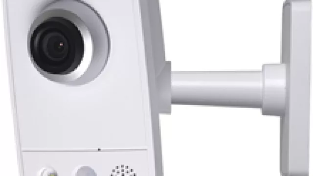 Axis: Nueva cámara IP HDTV y reflectores LED