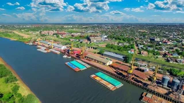 El Puerto de Barranqueras, sitio estratégico para la economía regional, cumplió 98 años