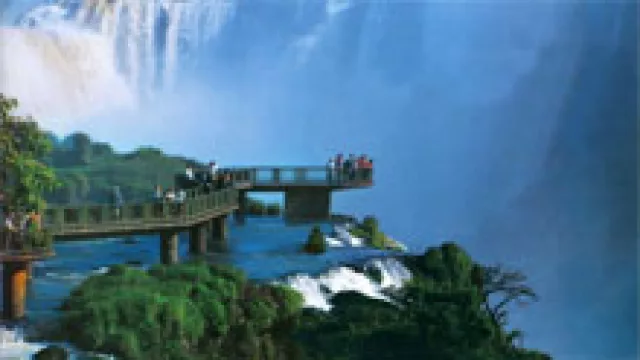 Los chilenos prefieren la Argentina (y gastan en turismo casi tanto como nosotros).