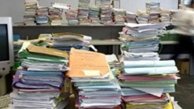 Sobre los juicios contra la Caja, honorarios y abogados...