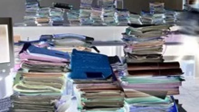 ...y en contra de los abogados amparitas