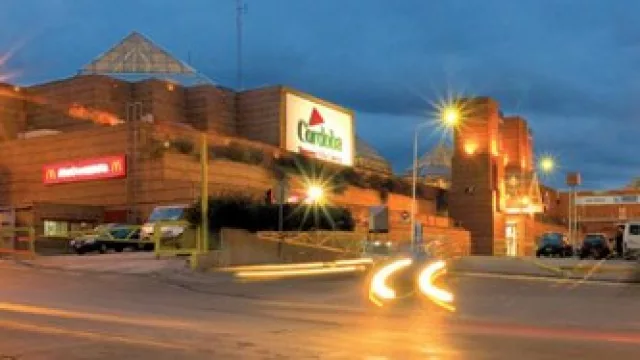 Córdoba Shopping te invita a vivir la Navidad en familia (con una noche 50% off).