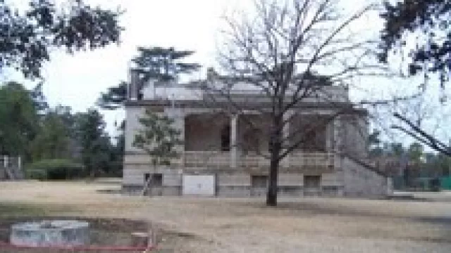 Juanita Viale y Adrián Navarro en Milenium.