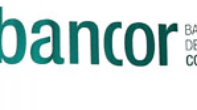 Acá están, éstos son: los ganadores del Premio Pintura de Bancor.