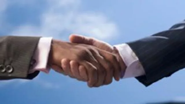 Contra viento y marea, alta fidelidad a tu empresa.