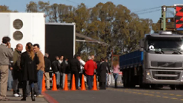 Volvo presentó sus camiones FM11 y FH