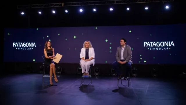 Andrea Frigerio, Karina Gómez Vara, Superintendente de Red de Sucursales y Negocios con Personas y Cristian Feldman, Gerente Ejecutivo de Red de Sucursales.