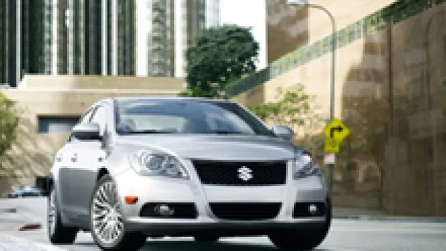 Suzuki Kizashi, la gran apuesta de la marca japonesa