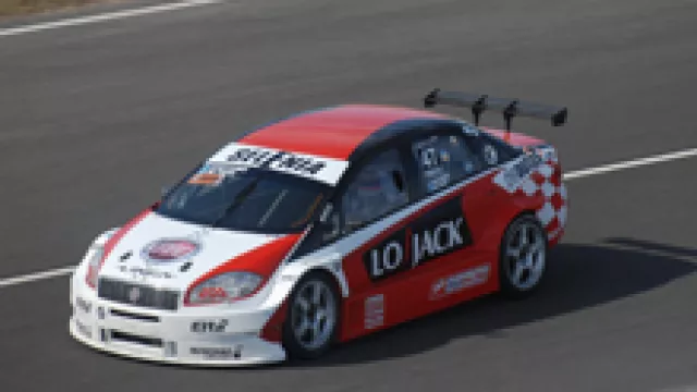 Fiat volvió al triunfo tras 19 años en el TC 2000